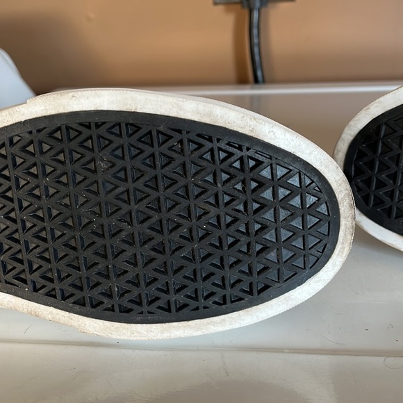 Article NO. 1007 Sneakers. Tan with shades of brown and cream. - Picture 8 of 8